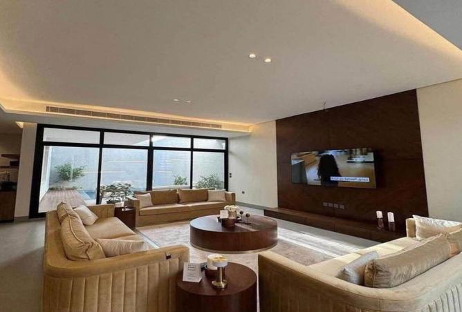 8412316 - Property Image 2