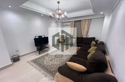 شقة - 3 غرف نوم - 3 حمامات للايجار في عمارات النرجس - النرجس - مدينة القاهرة الجديدة - القاهرة
