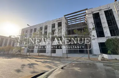Office Space - Studio - 2 Bathrooms for sale in The Waterway Villas - Ext North Inves Area - New Cairo City - Cairo Office Space - Studio - 2 Bathrooms for sale in The Waterway Villas - Ext North Inves Area - New Cairo City - Cairo
