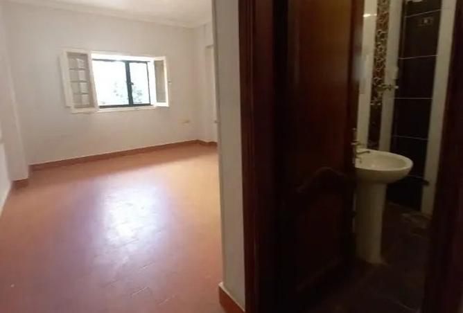 8174917 - Property Image 2