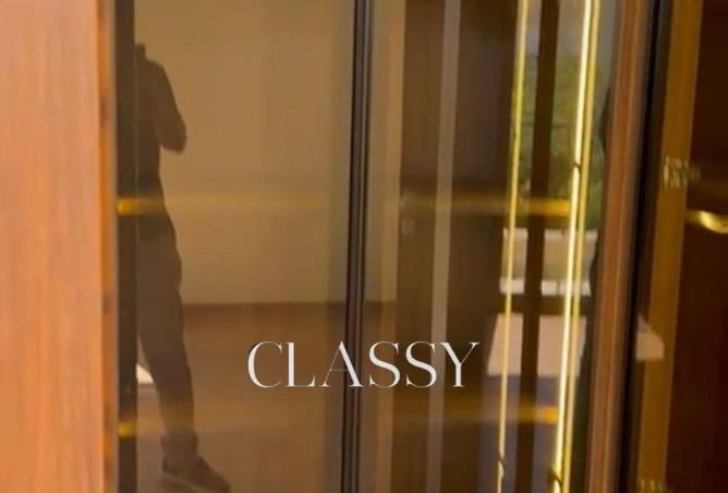 8438251 - Property Image 2