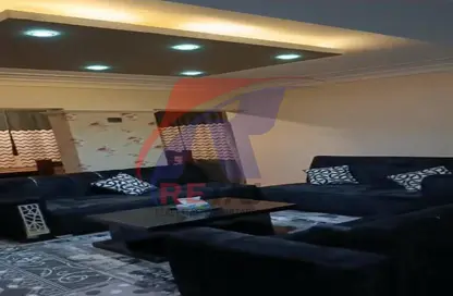 Apartment - 4 Bedrooms - 2 Bathrooms for rent in Ezz Al Din Taha St. - 1st Zone - Nasr City - Cairo