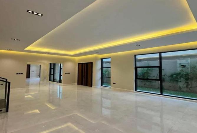 8008502 - Property Main Image