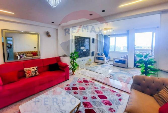 8186440 - Property Image 2