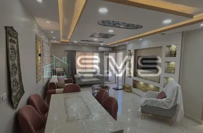 Apartment - 3 Bedrooms - 2 Bathrooms for sale in El Koronfel - The 5th Settlement - New Cairo City - Cairo