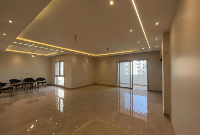 8227676 - Property Main Image