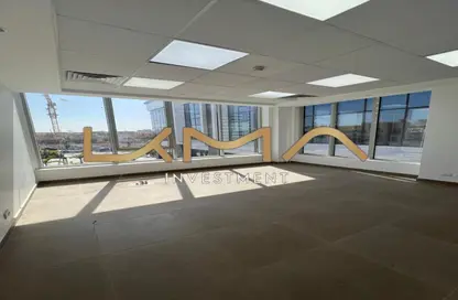 عيادة - استوديو - 1 حمام للايجار في أجورا كوميرشيال كومبلكس - كمبوندات التجمع الخامس - التجمع الخامس - مدينة القاهرة الجديدة - القاهرة