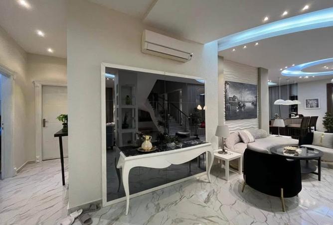 8039183 - Property Image 3