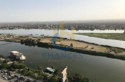Apartment - 2 Bedrooms - 2 Bathrooms for sale in Cornish El Nile St. - Maadi - Hay El Maadi - Cairo