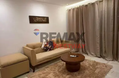 Apartment - 2 Bedrooms - 2 Bathrooms for rent in Al Khamayel city - Sheikh Zayed Compounds - Sheikh Zayed City - Giza