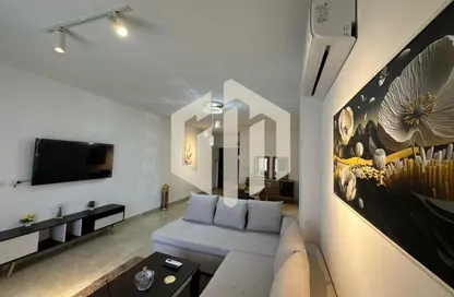 Apartment - 3 Bedrooms - 3 Bathrooms for rent in Moon Residences - Fifth Square - The 5th Settlement - New Cairo City - Cairo