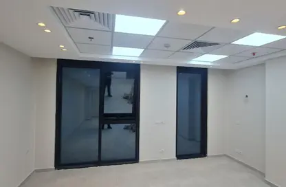 مساحات مكتبية - استوديو - 2 حمامات للايجار في هايد بارك - مدينة القاهرة الجديدة - القاهرة