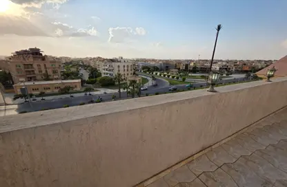 شقة - 2 غرف نوم - 2 حمامات للايجار في طريق بيفرلي هيلز - الحي السابع عشر - الشيخ زايد - الجيزة