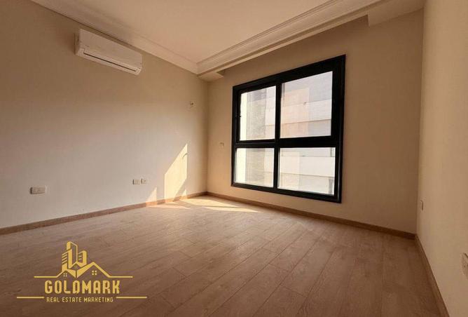 8253253 - Property Image 2