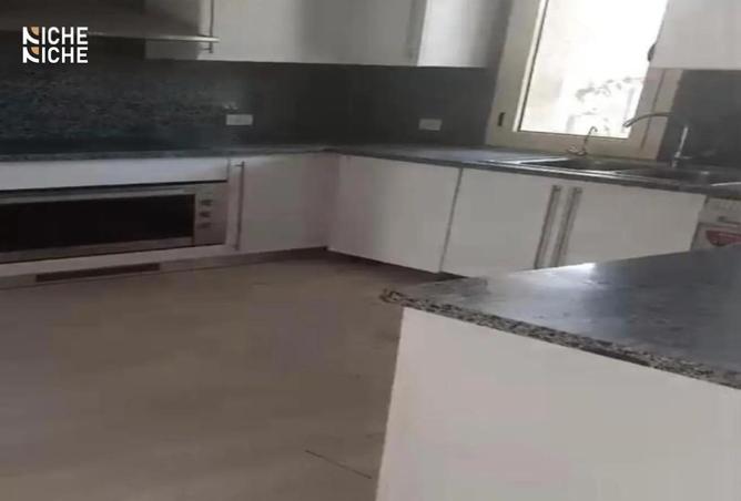 8373328 - صورة العقار 3