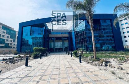 Office Space - Studio - 1 Bathroom for rent in V90 - North Teseen St. - The 5th Settlement - New Cairo City - Cairo