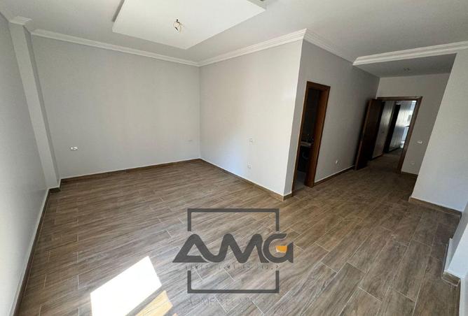 8385975 - Property Image 3