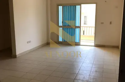 Apartment - 2 Bedrooms - 1 Bathroom for rent in Al Mostakbal - 12th District - Sheikh Zayed City - Giza
