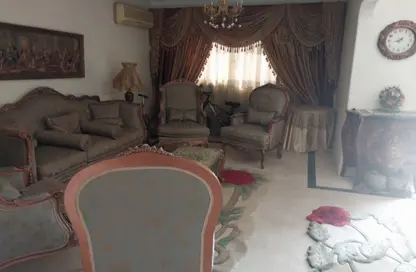 Apartment - 3 Bedrooms - 2 Bathrooms for sale in Dr Abdallah Al Araby St. - 7th District - Nasr City - Cairo