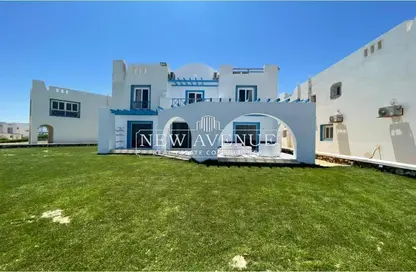 Villa - 5 Bedrooms - 5 Bathrooms for sale in Mountain View - Ras Al Hekma - North Coast