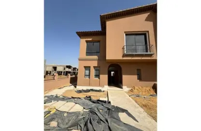 تاون هاوس - 4 غرف نوم - 4 حمامات للبيع في فيلدج ويست - كمبوندات الشيخ زايد - الشيخ زايد - الجيزة