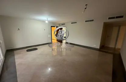 Apartment - 2 Bedrooms - 3 Bathrooms for sale in New Giza - Cairo Alexandria Desert Road - 6 October City - Giza