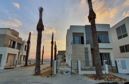 Villa - 5 Bedrooms - 4 Bathrooms for sale in Palm Hills New Cairo - 5th Settlement Compounds - The 5th Settlement - New Cairo City - Cairo