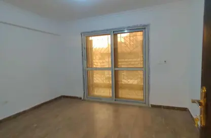 Apartment - 3 Bedrooms - 3 Bathrooms for rent in Mohamed Naguib Axis - Abou El Houl - New Cairo City - Cairo