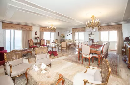 Apartment - 3 Bedrooms - 3 Bathrooms for rent in Mokhtar Abd Al Raheem Khallaf St. - Saba Basha - Hay Sharq - Alexandria