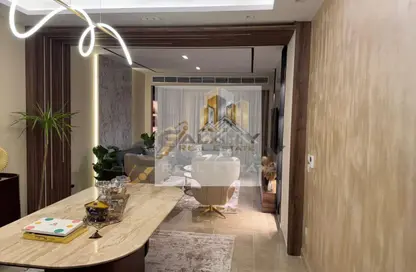 (بنتهاوس  (روف - 4 غرف نوم - 4 حمامات للبيع في مون ريزيدنس - فيفث سكوير - التجمع الخامس - مدينة القاهرة الجديدة - القاهرة