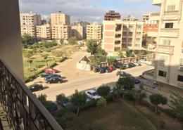 شقة - 3 غرف نوم - 2 حمامات for للبيع in شارع احمد الزمر - المنطقة التاسعة - مدينة نصر - القاهرة