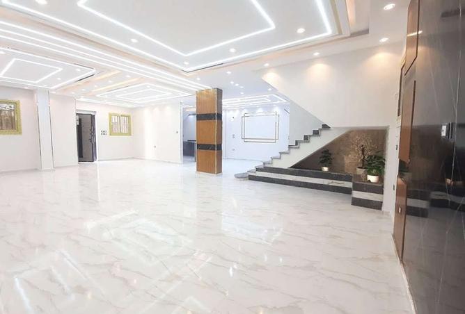 8319273 - Property Main Image