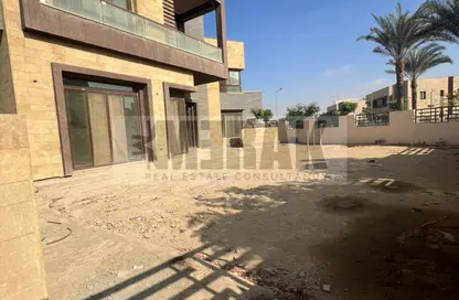 Villa - 4 Bedrooms - 4 Bathrooms for sale in Taj City - 5th Settlement Compounds - The 5th Settlement - New Cairo City - Cairo