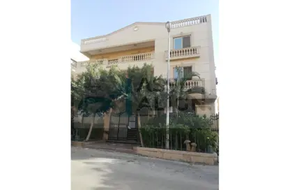 فيلا - 8 غرف نوم - 7 حمامات للبيع في مول كليف التجمع الخامس - شارع التسعين الجنوبي - التجمع الخامس - مدينة القاهرة الجديدة - القاهرة