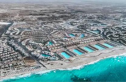 فيلا - 5 غرف نوم - 5 حمامات للبيع في بلايا ريزورت - سيدي عبد الرحمن - الساحل الشمالي