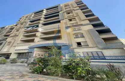 Apartment - 3 Bedrooms - 3 Bathrooms for sale in 2nd Sector - Zahraa El Maadi - Hay El Maadi - Cairo