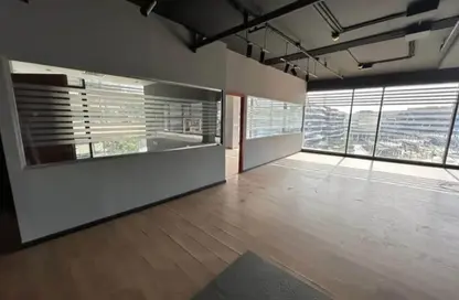 Office Space - Studio - 2 Bathrooms for sale in The portal - Beverly Hills - Sheikh Zayed Compounds - Sheikh Zayed City - Giza