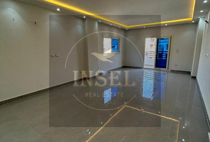 8280195 - Property Image 3