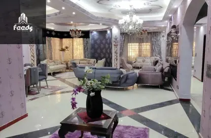 Villa - 7+ Bedrooms - 7+ Bathrooms for sale in Street2 - District 2 - The 5th Settlement - New Cairo City - Cairo