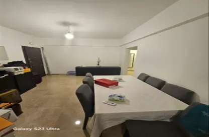 Apartment - 3 Bedrooms - 2 Bathrooms for sale in Fifth Square - The 5th Settlement - New Cairo City - Cairo