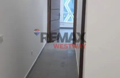 عيادة - استوديو - 1 حمام للايجار في كازان بلازا - كمبوندات 6 أكتوبر - مدينة 6 أكتوبر - الجيزة