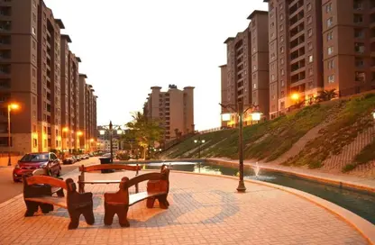 Apartment - 3 Bedrooms - 2 Bathrooms for sale in Tijan - Zahraa El Maadi - Hay El Maadi - Cairo