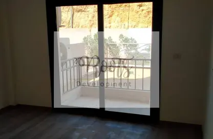 شقة - 2 غرف نوم - 2 حمامات للايجار في فيفث سكوير - التجمع الخامس - مدينة القاهرة الجديدة - القاهرة