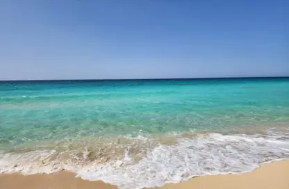 (بنتهاوس  (روف - 4 غرف نوم - 3 حمامات للبيع في چون - راس الحكمة - الساحل الشمالي