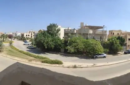 Apartment - 3 Bedrooms - 2 Bathrooms for sale in Al Bostan St. - 9th District - Sheikh Zayed City - Giza