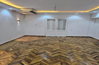 Office Space - Studio - 2 Bathrooms for rent in Gameat Al Dewal Al Arabeya St. - Mohandessin - Giza