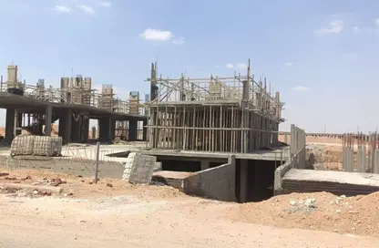 محل تجاري - استوديو للبيع في طريق الشروق - المجاورة الاولي - الحي التاسع - مدينة الشروق - القاهرة