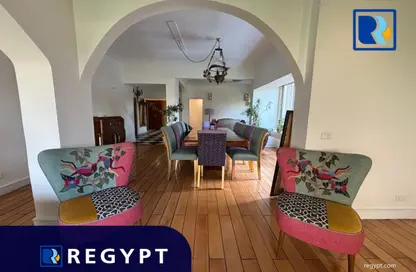 Apartment - 4 Bedrooms - 4 Bathrooms for rent in Al Gezira El Wosta St. (Yousef Kamel) - Zamalek - Cairo