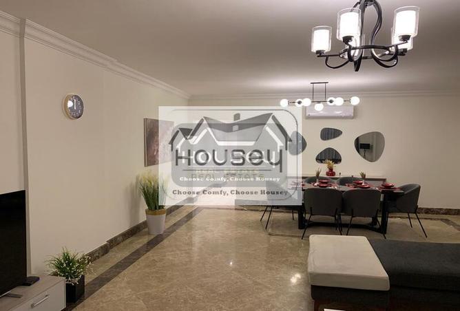 8181836 - Property Image 2