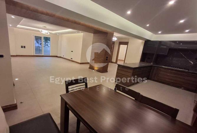 8053372 - Property Image 3